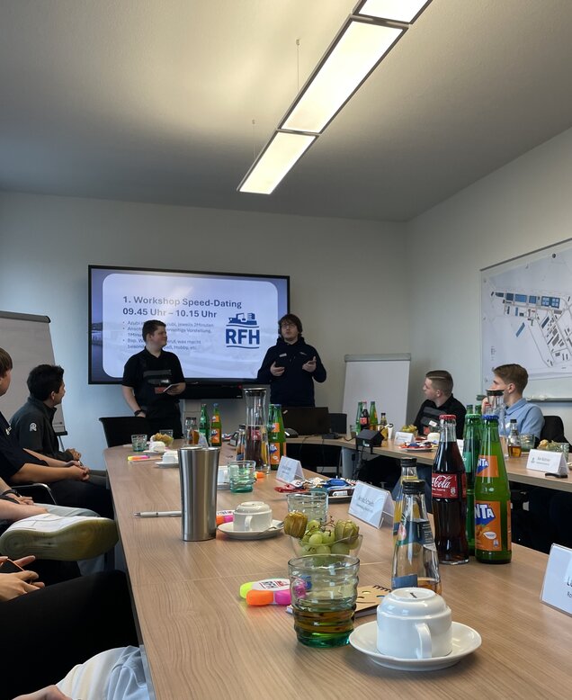 Azubis halten Vortrag