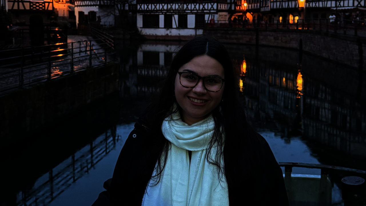 Azubine Nele in Straßburg